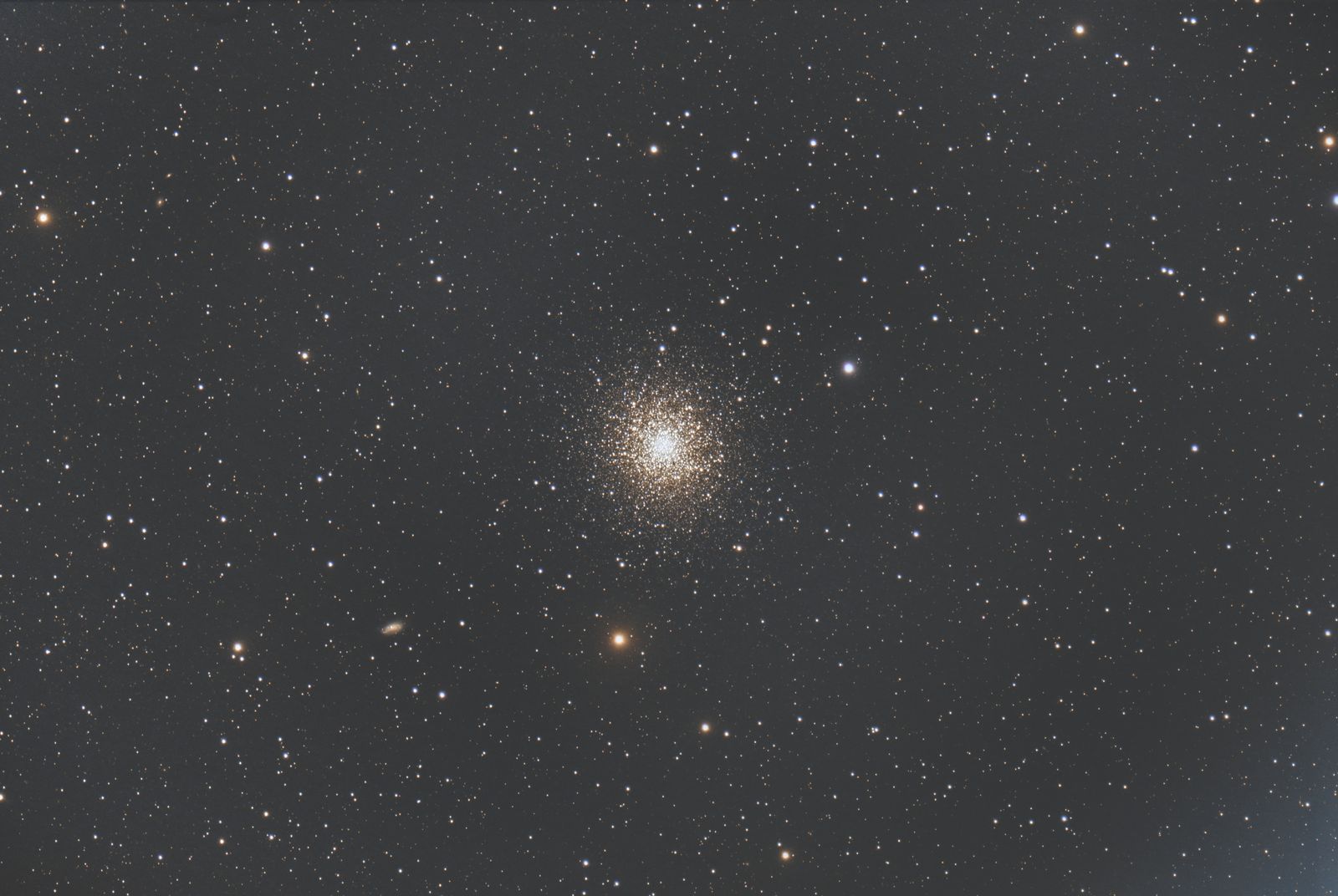 Hercules Globular Cluster (M13)