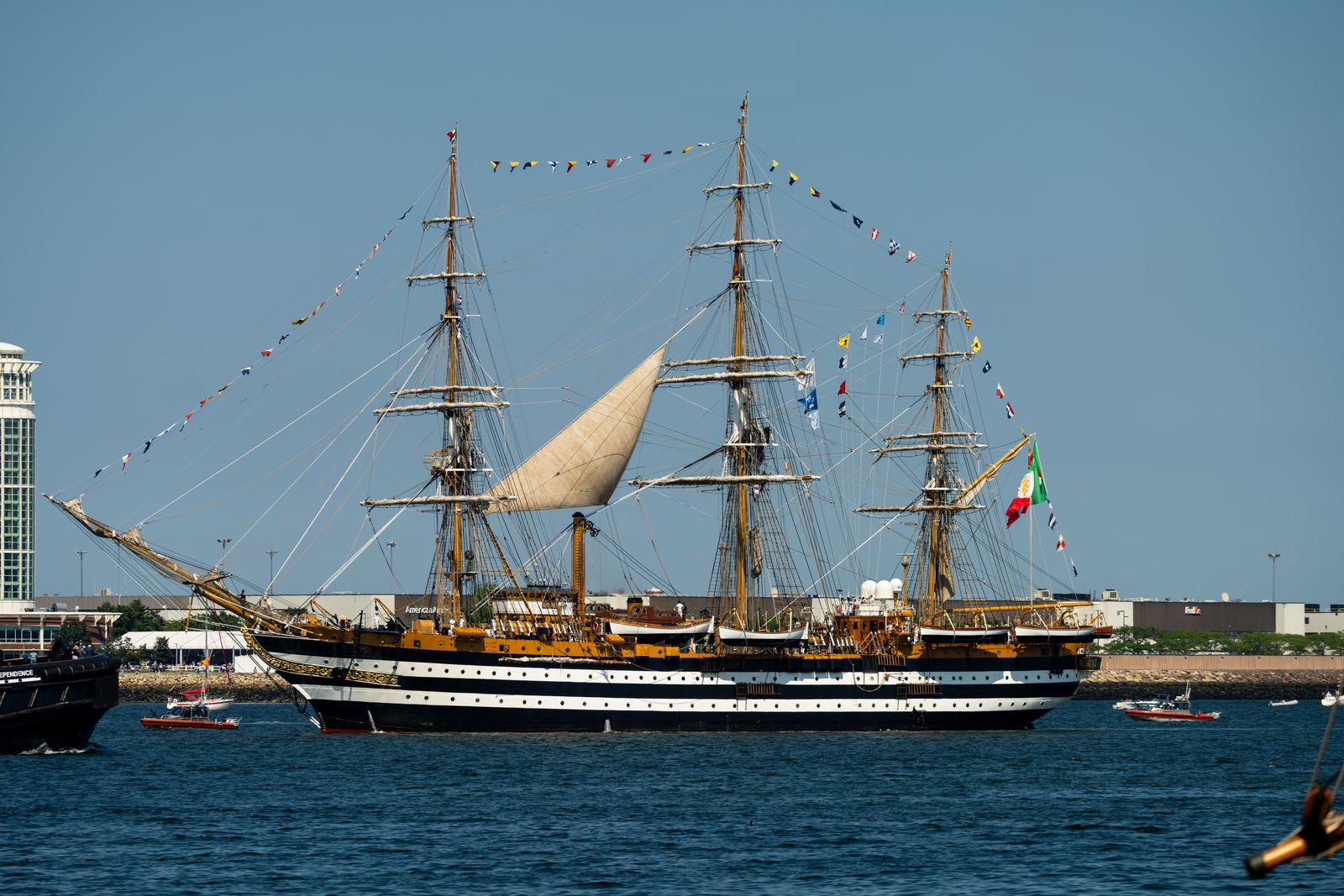 Sail Boston